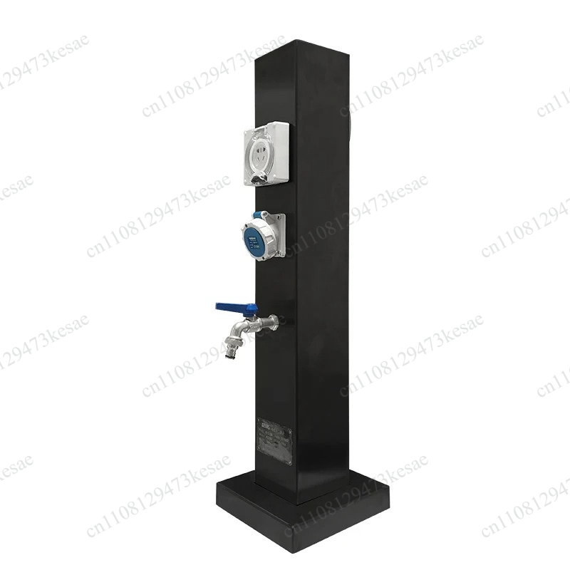 قاعدة توصيل مياه وطاقة للمخيما - مراجعة Outdoor Power Pedestal وسعره