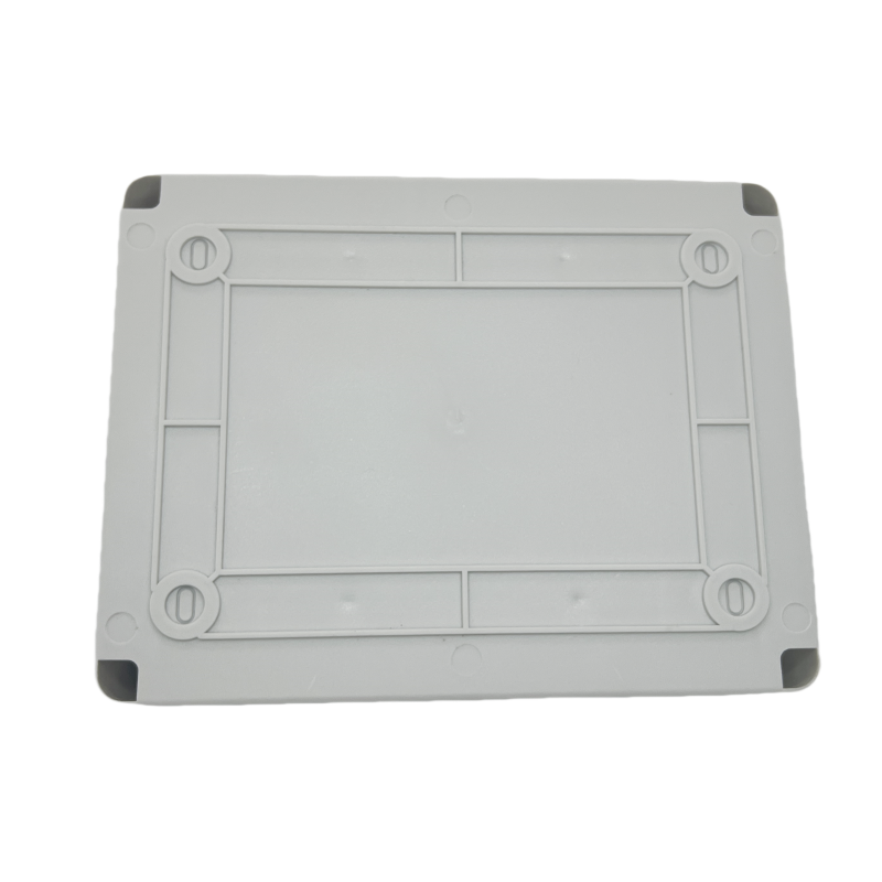 صندوق توزيع IP65 لقواطع التيار - مراجعة Outdoor Power Junction وسعره